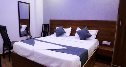 Surya International Room Type - Twin AC Room