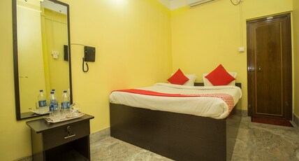 Super Hotel O Kshounish Residency Room Type - Classic