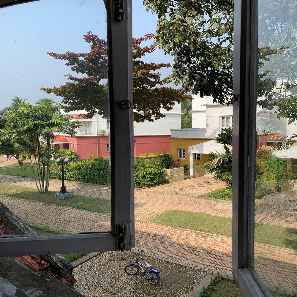 Raichak Villa dx1 - Tap to explore photos