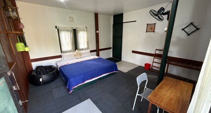 Whispering Willows Rooms and Caretaker Room Type - Garden view Cottage