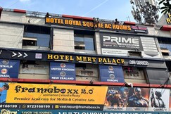 Hotel Royal Square