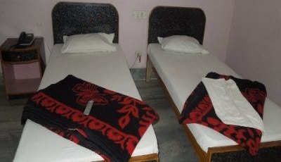 Hotel Utsav Deluxe Room Type - Non Ac room