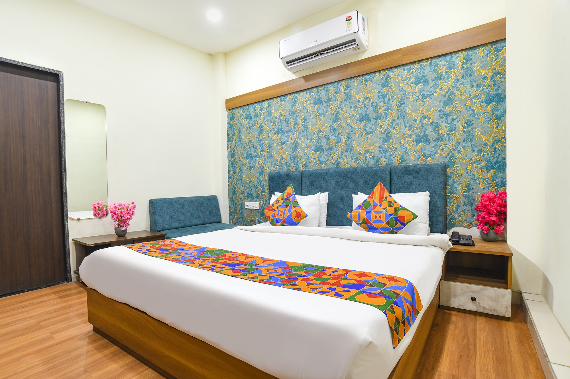 FabHotel Grand Villa, Vijay Nagar - Tap to explore photos