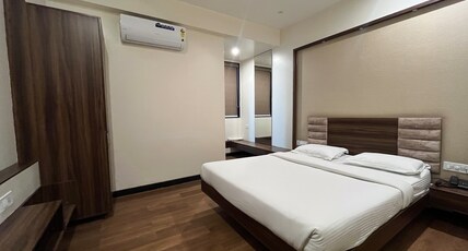 Hotel Raj Room Type - Executive AC