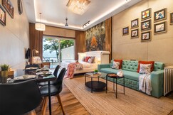 Luxury Suites by Ashiyaanaa with Pvt Pool