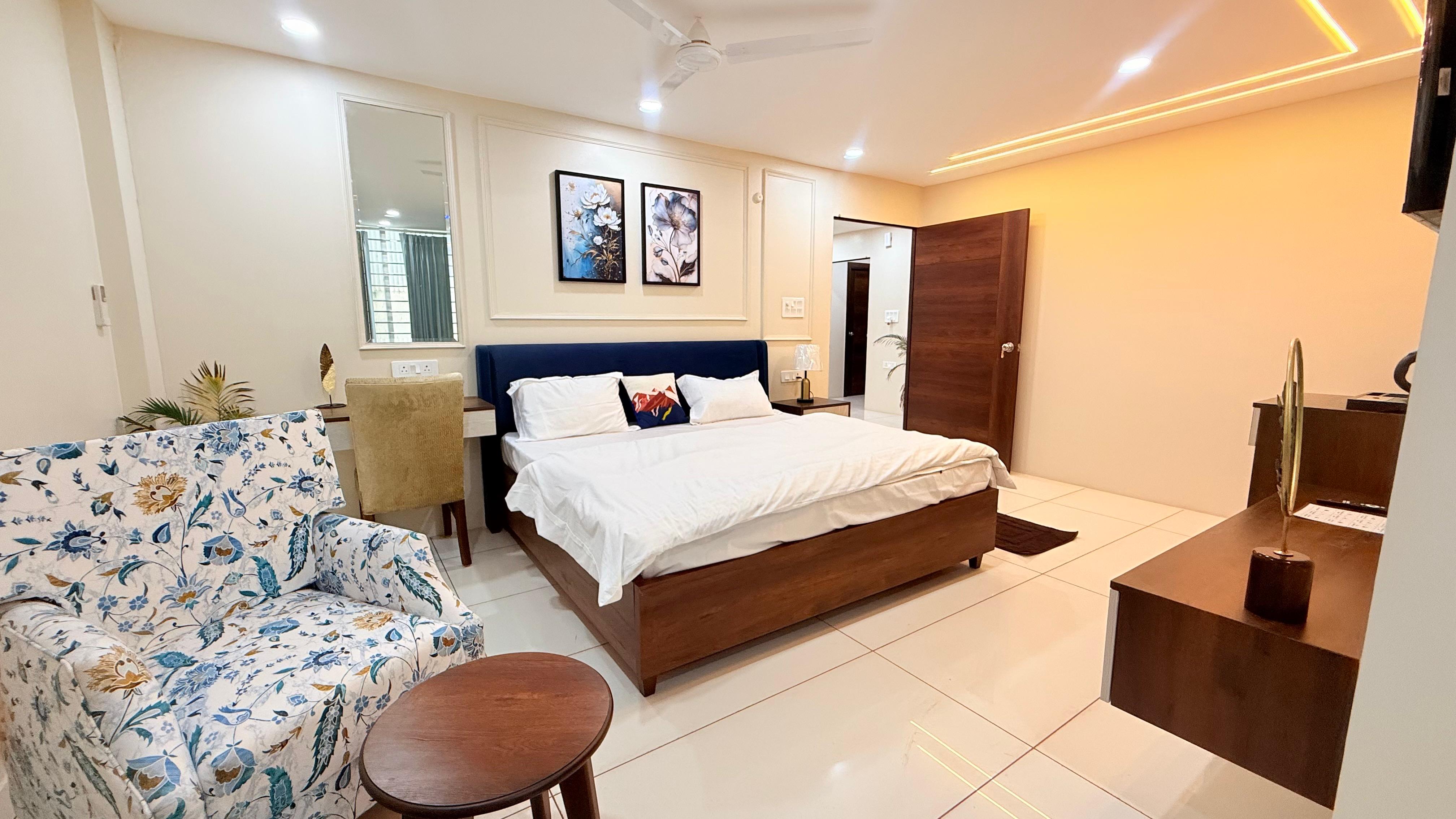 Gauraiya - Tap to explore photos