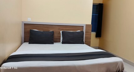 Bhagirathi Palace Guest House Room Type - Standard AC