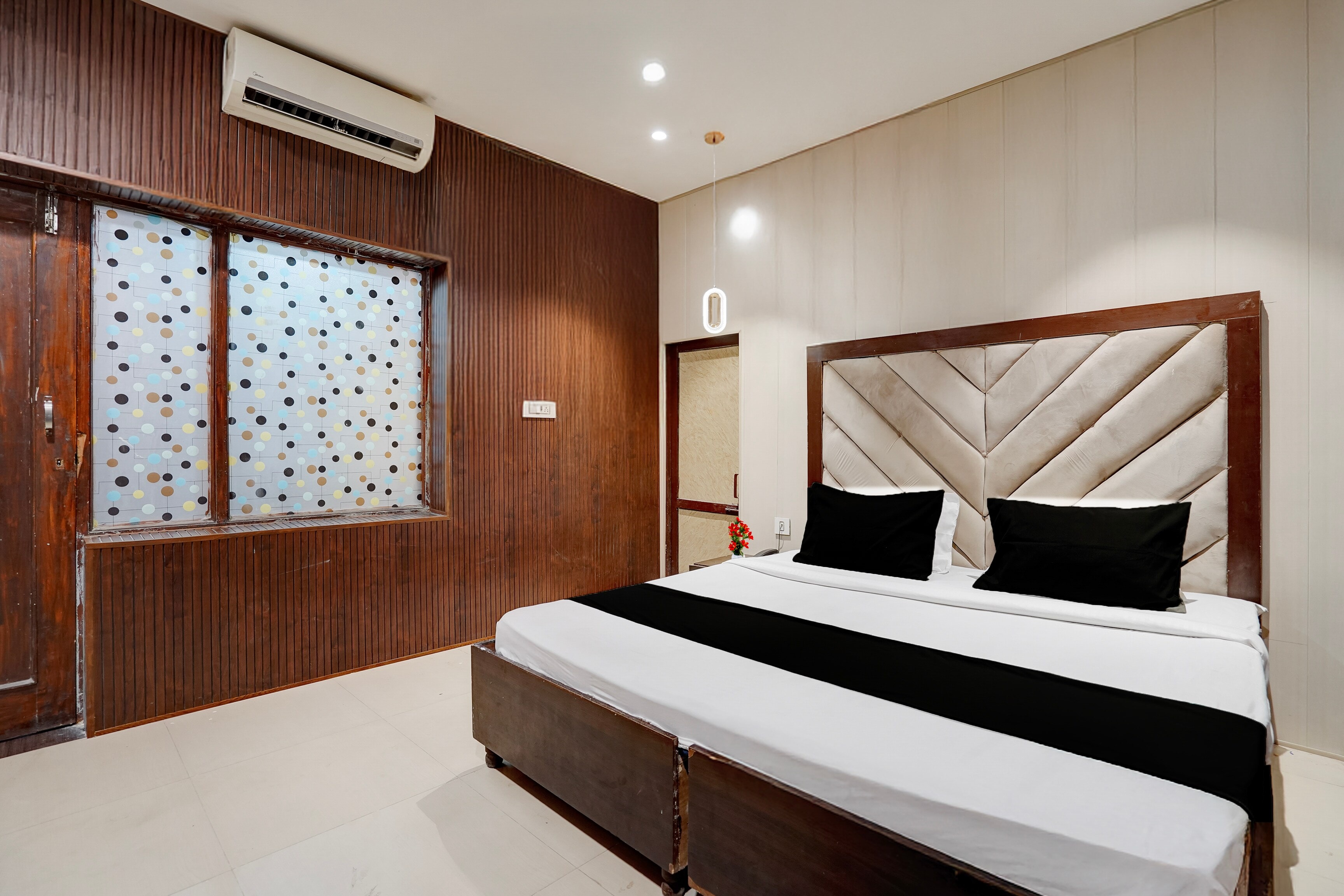Hotel O Haibowal Crossway Formerly Sood Stays - Tap to explore photos