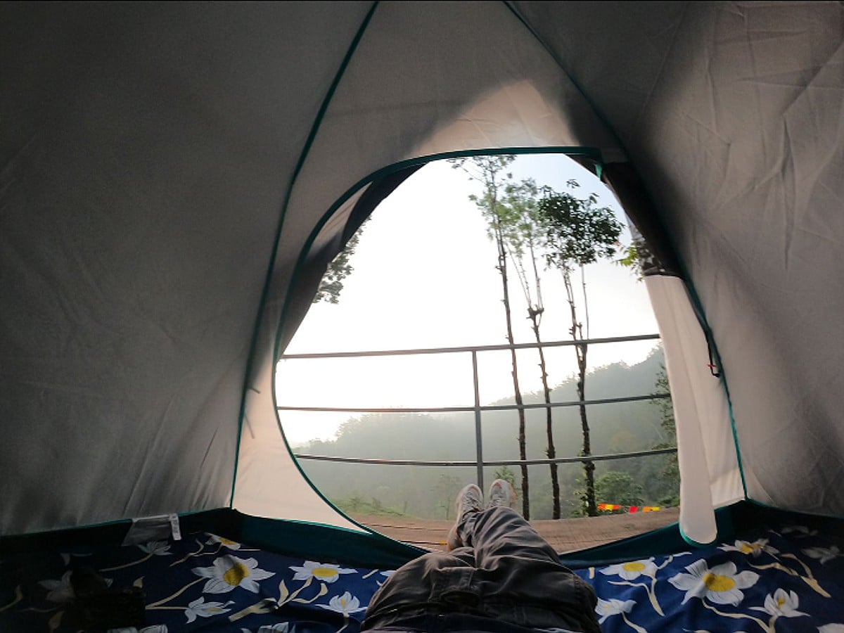 Mount Forest 900 kandi camping - Tap to explore photos