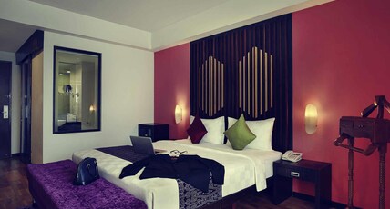 Mercure Pontianak Room Type - Deluxe Twin Beds
