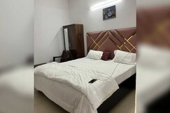 OYO 844307 Cozy Prime Rooms