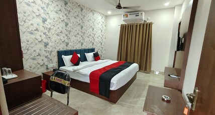 HOTEL JMD INTERNATIONAL - BAGDOGRA Room Type - SUPER DELUX AC