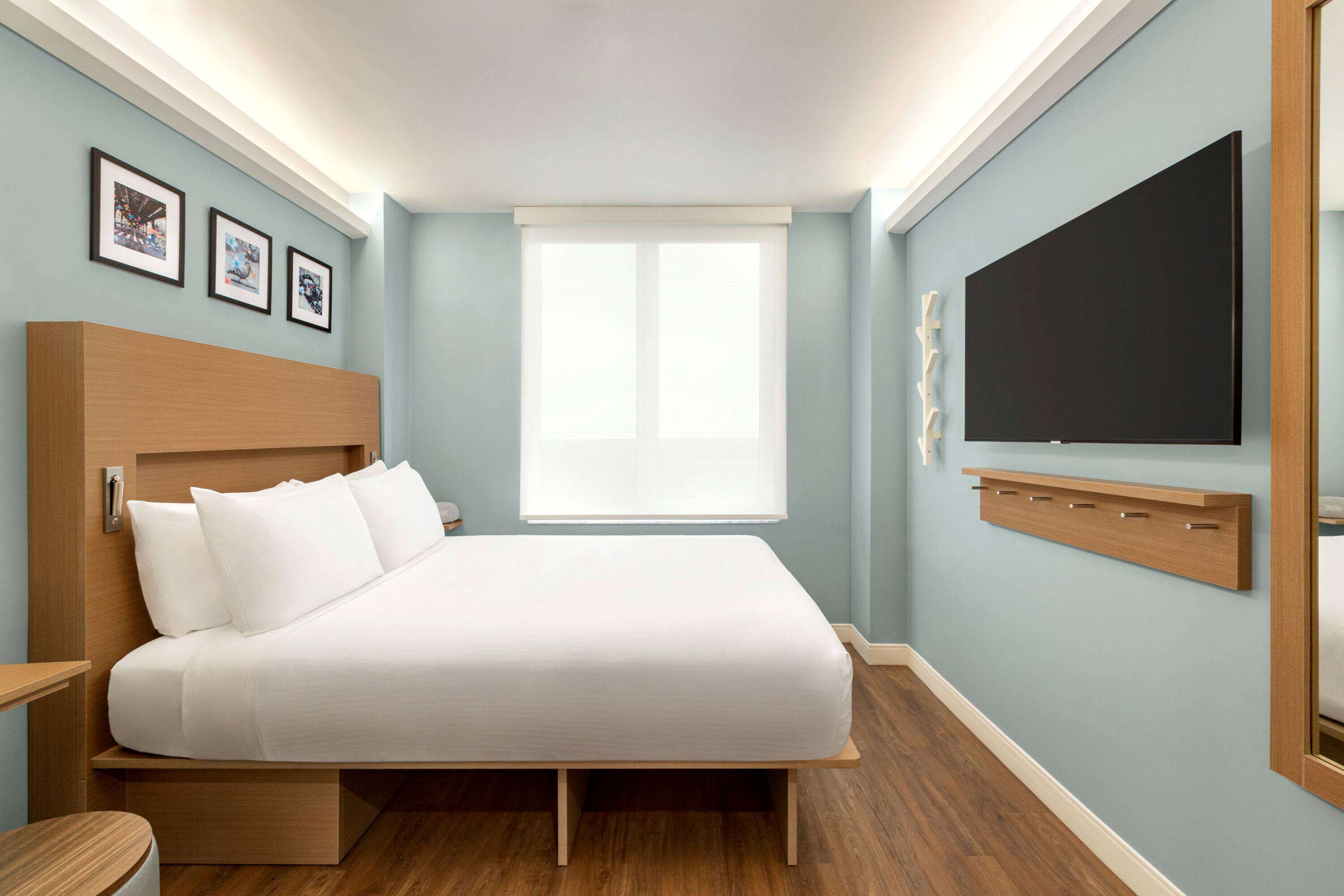 Wingate by Wyndham Bronx/Haven Park - Tap to explore photos