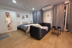 Livora   the modern studio