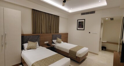 HOTEL  RAJA MAHAL Room Type - Executive Room