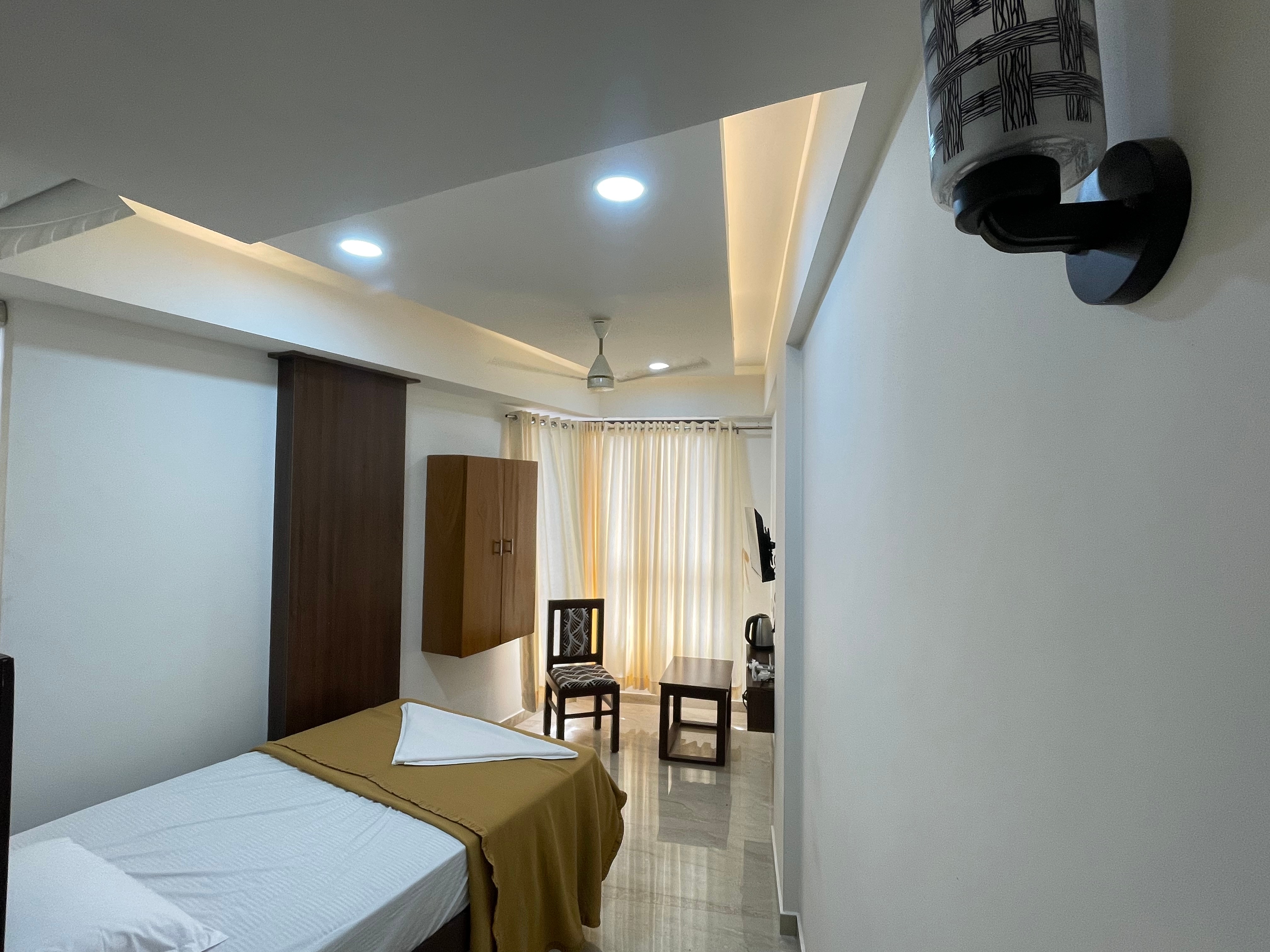 APEX RESIDENCY INN - Tap to explore photos