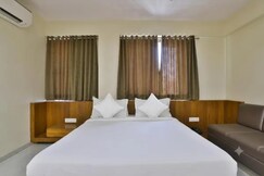 FabHotel Water Lilly
