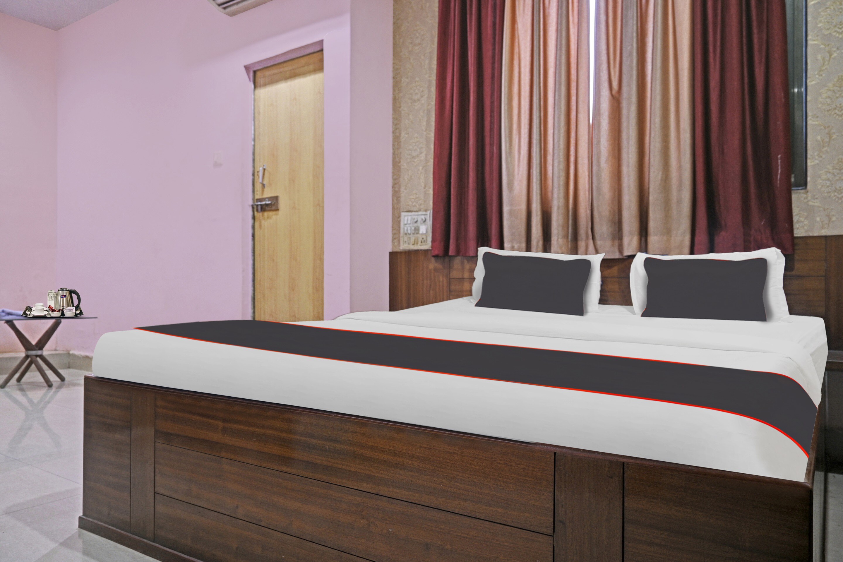 Collection O Hotel Shree - Tap to explore photos