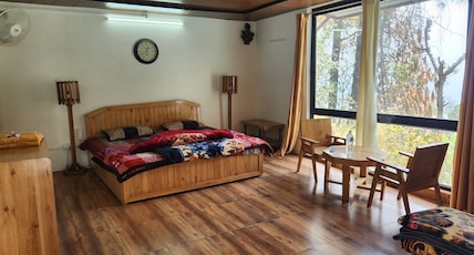 Manohar Guest House | Rooms with Wi-Fi Room Type - Deluxe Double with Mountain View Manohar Guest House | Rooms with Wi-Fi Room Type - Deluxe Double with Mountain View