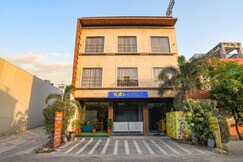 Photos of FabHotel New Saurabh Inn, Bengali Square