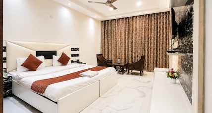 Hotel Orchid Garden, Delhi Room Type - Deluxe Room Hotel Orchid Garden, Delhi Room Type - Deluxe Room