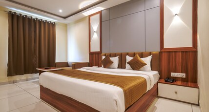 RADHE KRISHNA RESORT Room Type - Executive double Room