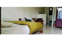 Summer Green 1 BHK Inter Connected Rooms