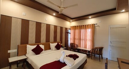 Karapuzha Village Resort Room Type - Waterfront Deluxe Room- Non AC