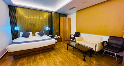 Hotel President Crown Room Type - Suite Room With City View Hotel President Crown Room Type - Suite Room With City View