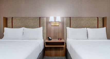 Holiday Inn Dublin-Pleasanton Room Type - 2 Queen Standard  Hearing Accessible