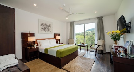 Fox Kandy by Fox Resorts- Luxury in the Mist Room Type - Deluxe Room with Panoramic Mountain View & Balcony Fox Kandy by Fox Resorts- Luxury in the Mist Room Type - Deluxe Room with Panoramic Mountain View & Balcony