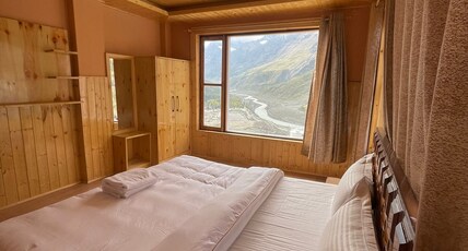 The Jharna Sissu Room Type - Superior Room with valley view