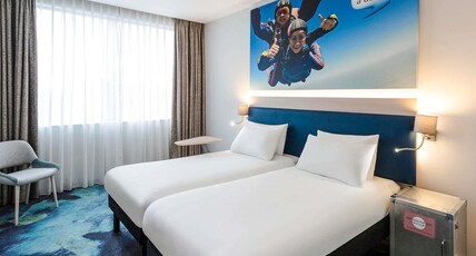 IBIS STYLES LONDON HEATHROW Room Type - The Duet