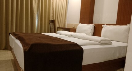 Hotel Monarch Center Point near Dahanu Beach Room Type - Executive Room Non AC