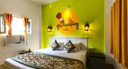 Wander Station | Rooms & Dorms Room Type - Deluxe Double Room 