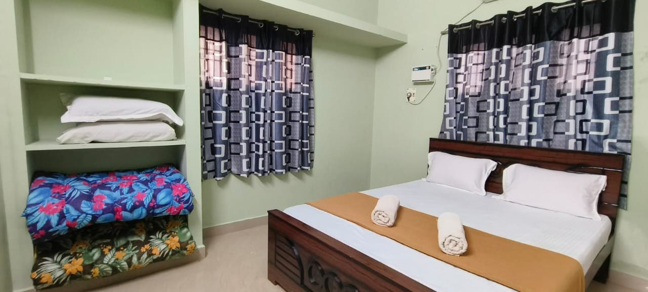 Manthra Homestay - Tap to explore photos
