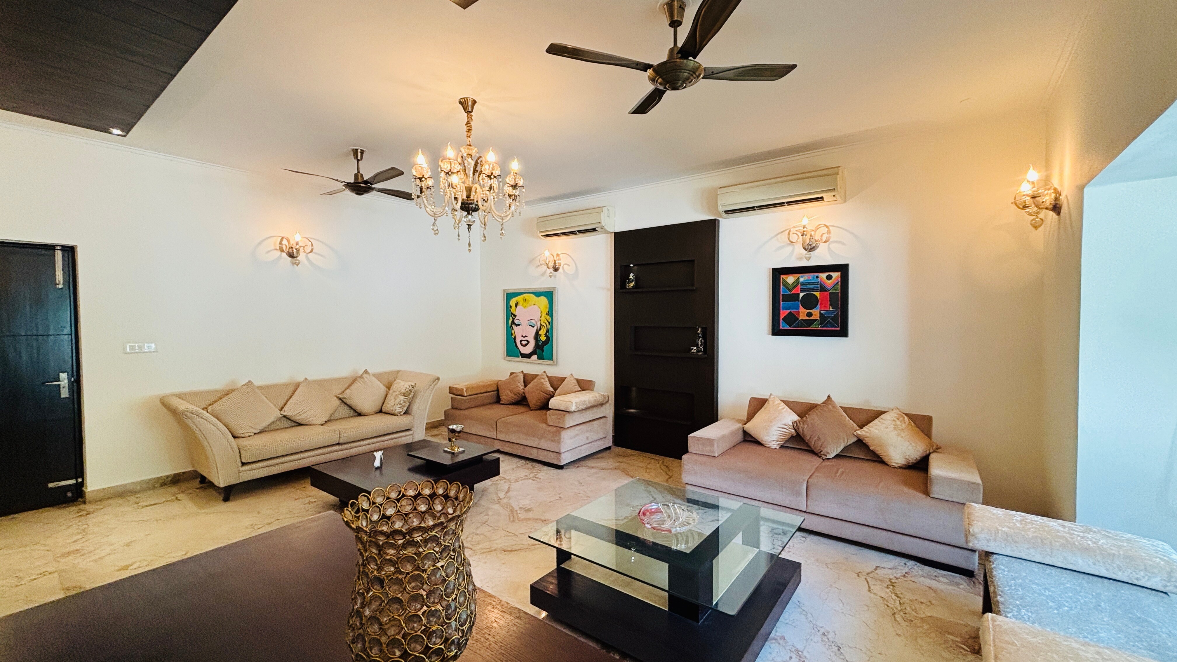 Kothari House - Tap to explore photos