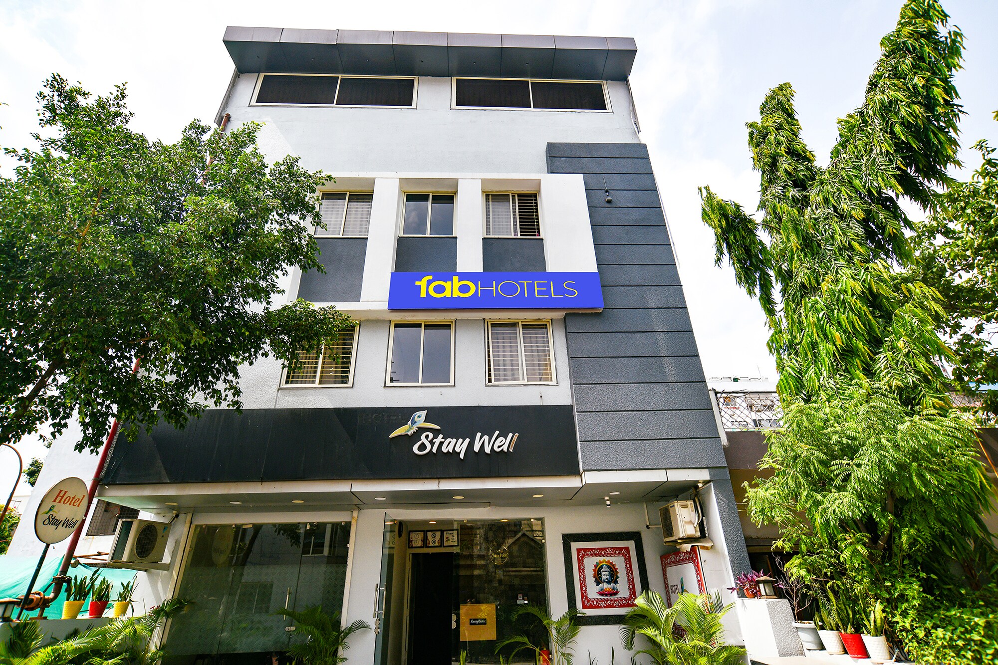 FabHotel Staywell, Vijay Nagar - Tap to explore photos