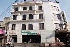Hotel Seema'Z