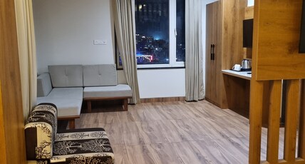 Platinum Arc Room Type - Premium Suite