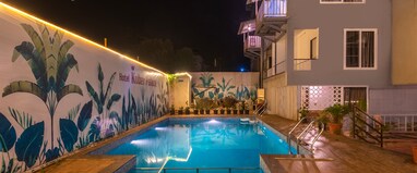 Treebo Kuber Palace with Swimming Pool