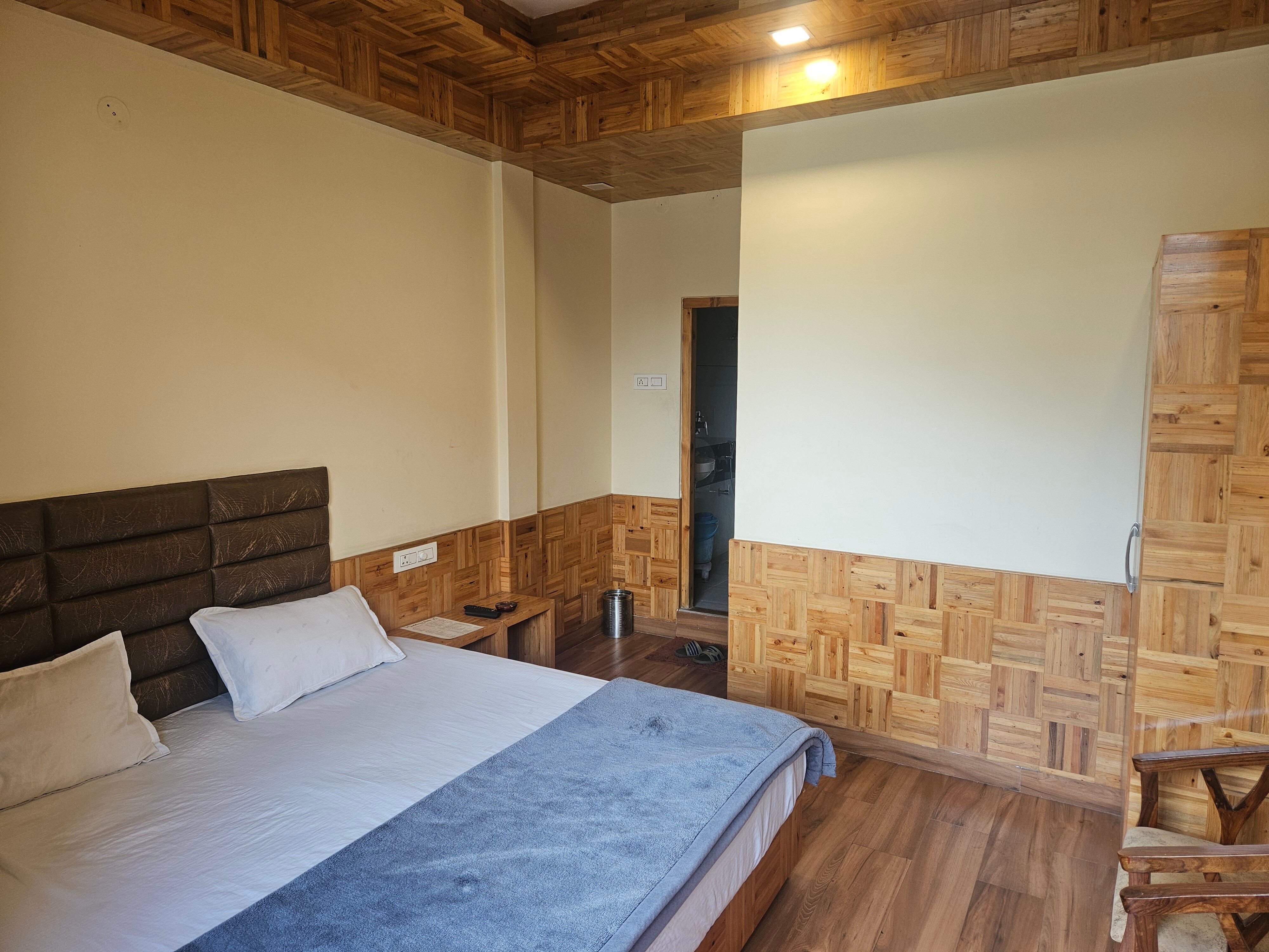 Mathan View Home Stay - Tap to explore photos