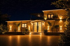Address of The Abode Boutique