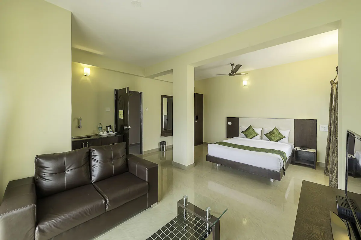 Daffodil Suites at Manyata Tech Park Room Type - Deluxe Room Daffodil Suites at Manyata Tech Park Room Type - Deluxe Room