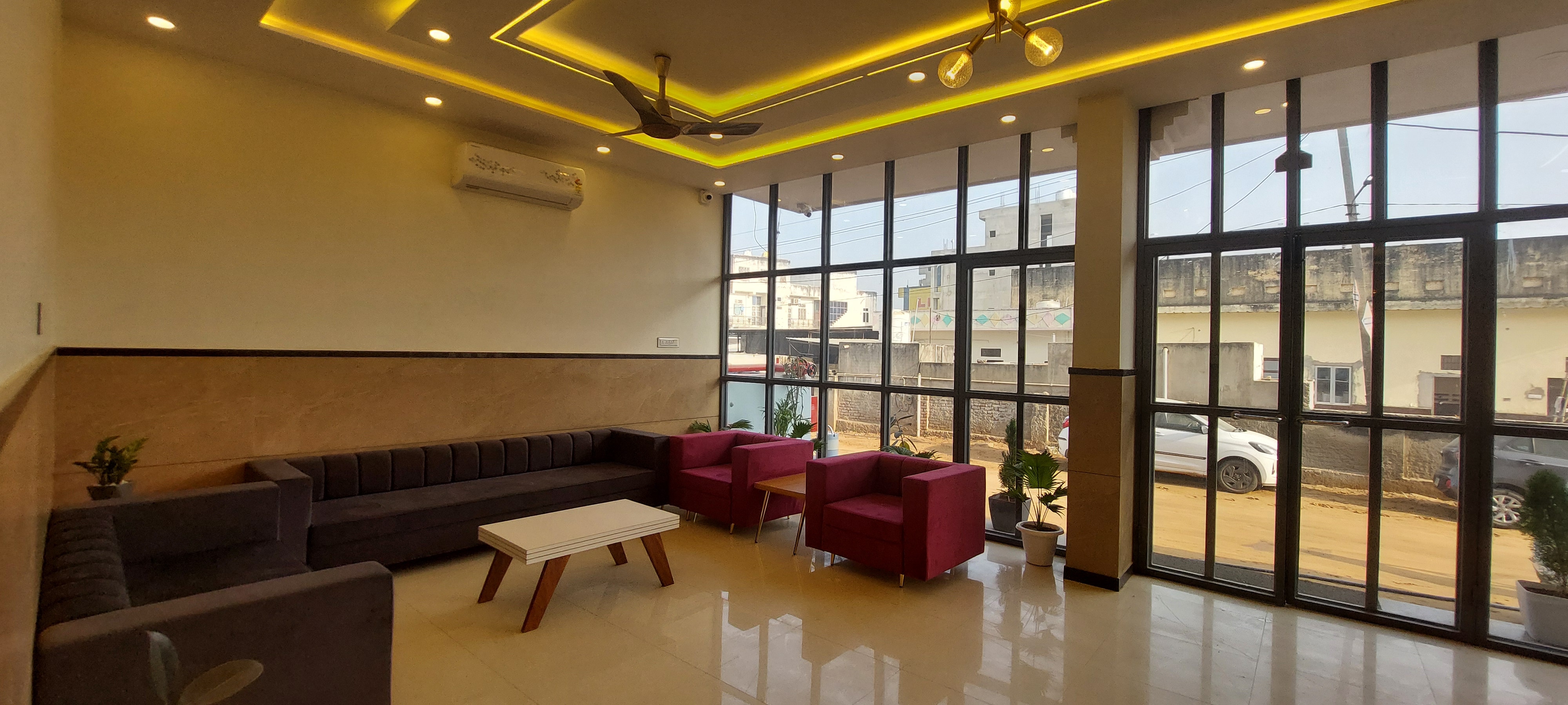 Main gallery