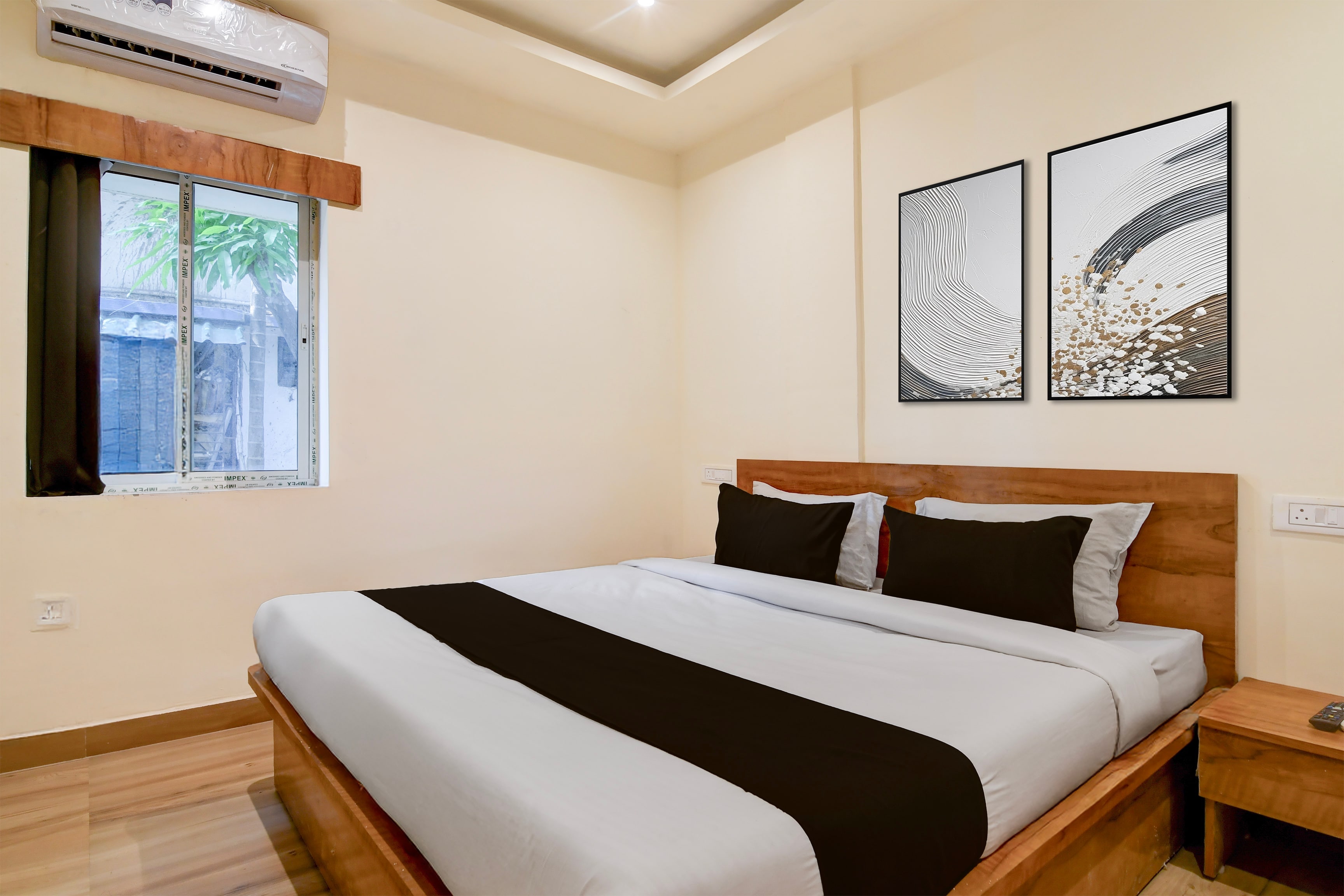 Hotel O COZY STAY GUEST HOUSE - Tap to explore photos