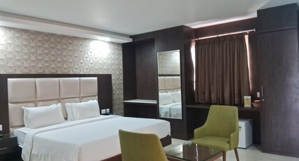 Holiday Residency Room Type - DELUXE ROOM