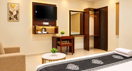 HOTEL OAK BY MEGA GROUPS Room Type - Junior Suite HOTEL OAK BY MEGA GROUPS Room Type - Junior Suite