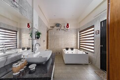 Tropicana Twins by StayJade|Jacuzzi|BBQ|Bonfire