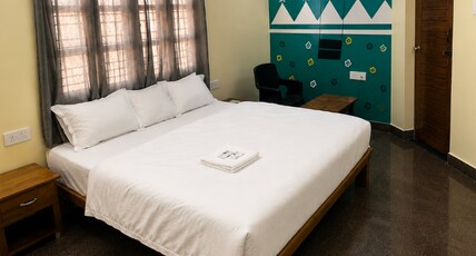 RAAMA GRAND POOLAVANI GUNTA Room Type - MINI Deluxe
